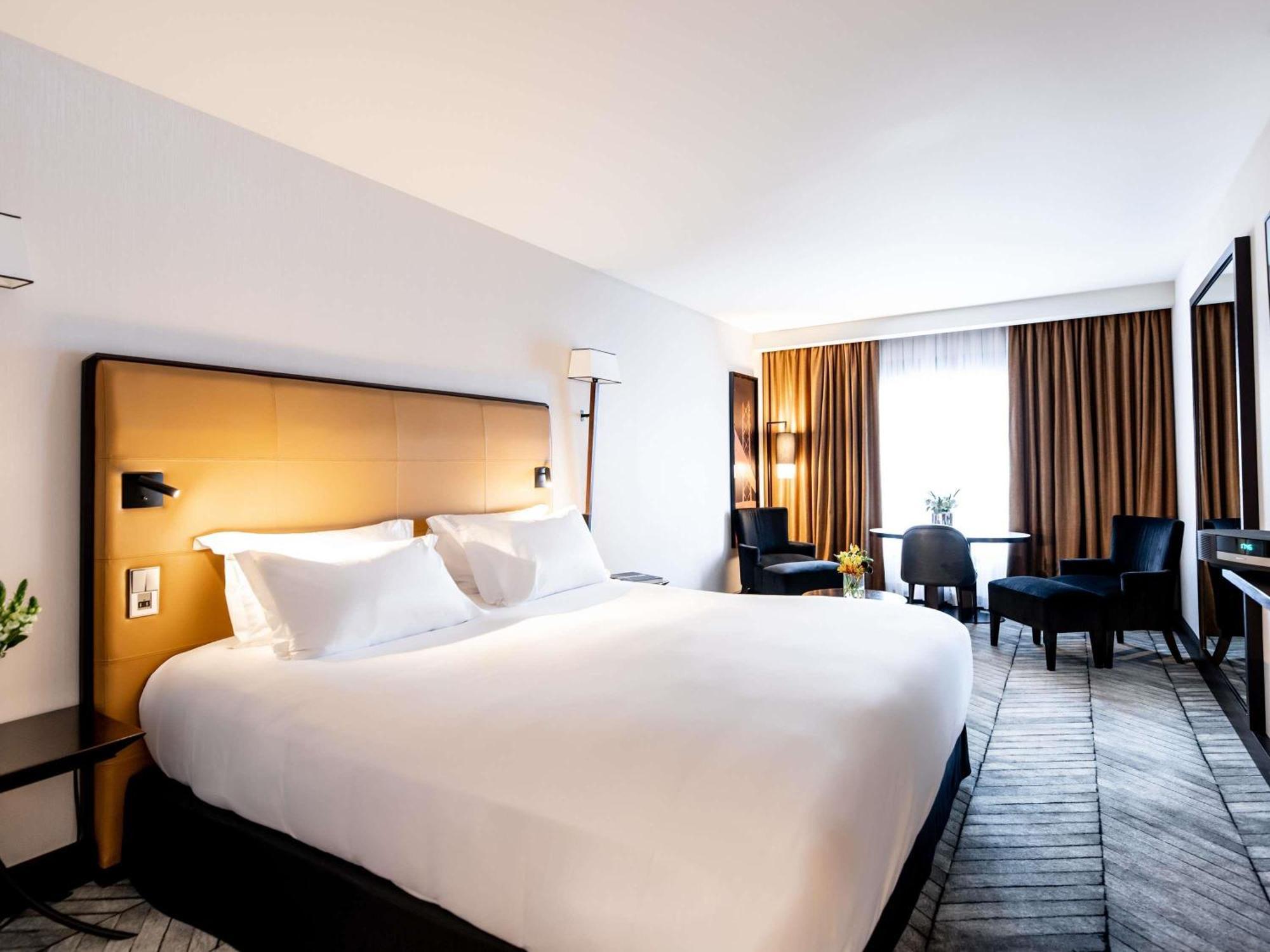 Luxury King Room